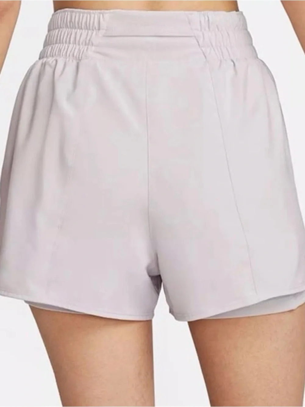 Nike’s One Dri-FIT High Waist 3